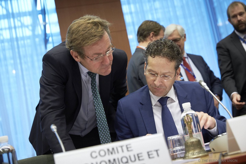 De gauche à droite: Mr Johan VAN OVERTVELDT, Ministre belge des finances et Mr Jeroen DIJSSELBLOEM, président de l'Eurogroup