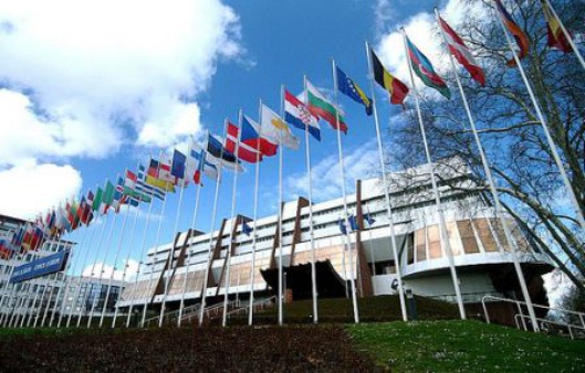 palais_de_l_europe.jpg
