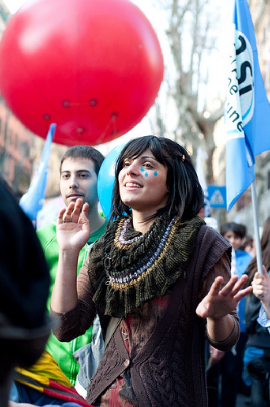 En un comunicado emitido el 16 de octubre, la Comisión Europea aseguraba que el programa contaba con fondos suficientes para el curso 2012-2013.