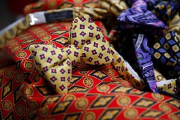 13th century Italy was famous for its silk trade in Europe