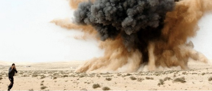 Unos (EEUU, Reino Unido) abogan por dejar la misión en manos de la OTAN, otros (Francia) se oponen. Ni siquiera se ponen de acuerdo en matar a Gadafi