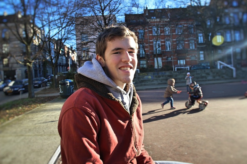 Maxime , 19 anni , studente di architettura