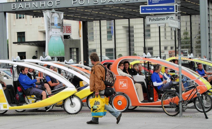 ©http://www.flickr.com/photos/tellmewhat/2649971580/sizes/l/