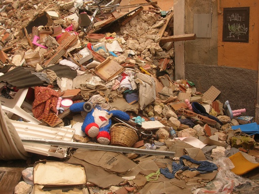 Numerosi edifici sono crollati a causa del sisma del 6 aprile 2009