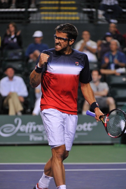 He confides that growing up between two wars was not easy, but that his love for his family and for tennis was the only thing he needed to live