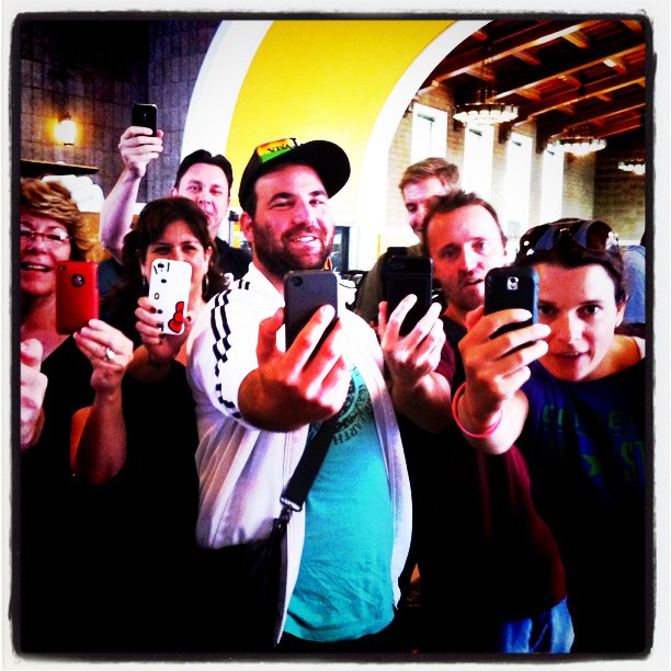 Community Manager Online / Estrategia Social Media