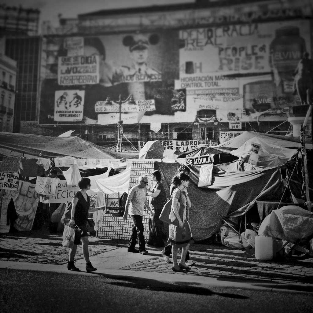 Madrid (Espagne). Le camp « indigné »