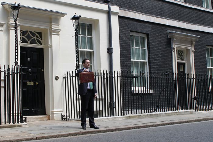 Image for 81 billion pounds later: Brits avoid bankruptcy