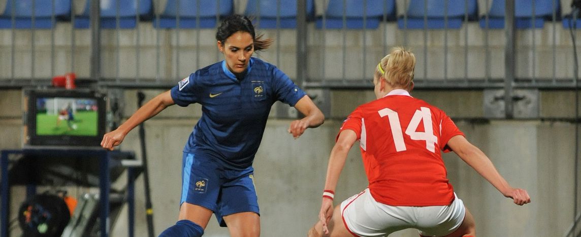 Image for France : quand le foot danse sur les filles