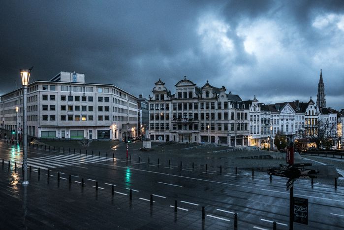 Image for Bruxelles, cronaca da una Capitale in allerta 