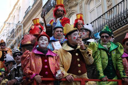 Image for Carnevale di Cadice: pane secco e vodka per esorcizzare la crisi