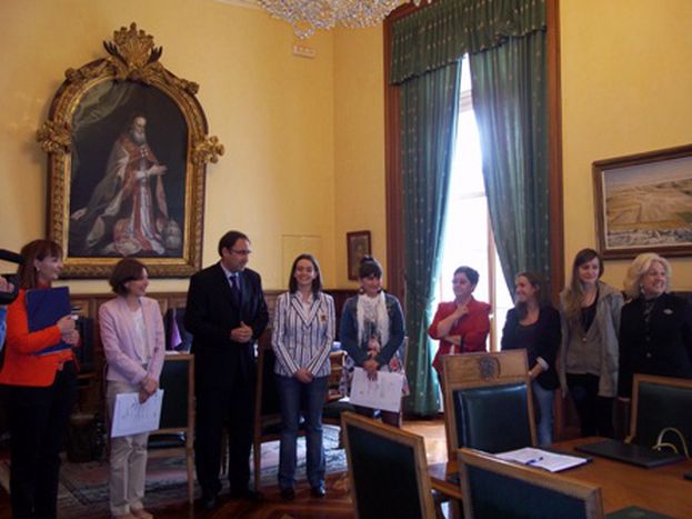 Image for Cristina Benlloch recibe el Premio de investigación en estudios de género "Otra mirada"