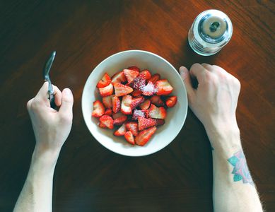 Image for Erdbeeren ohne osteuropäische Erntehelfer 