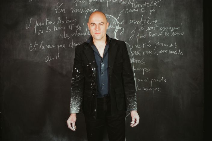 Image for Dominique A: „Jeśli chcę, mogę zmienić się z dnia na dzień”