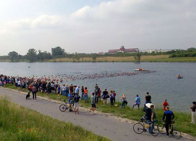 Image for « My city, my river » : le fleuve serein