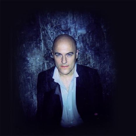 Image for Dominique A: «Un artiste solitaire peut changer de son d’un jour à l’autre»