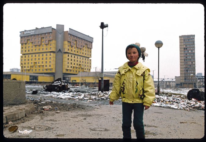 Image for 'Nuestra historia': Fotografías de Sarajevo en París