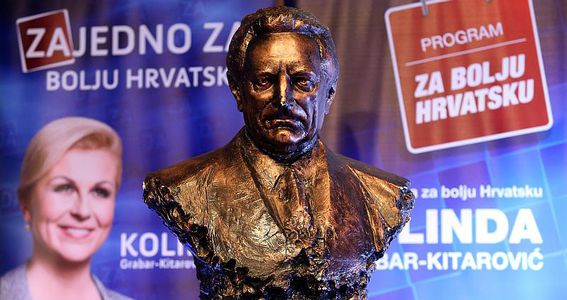 Image for L’autre cas suspect d’«orbánisation » : Croatie, HDZ et redoux nostalgique