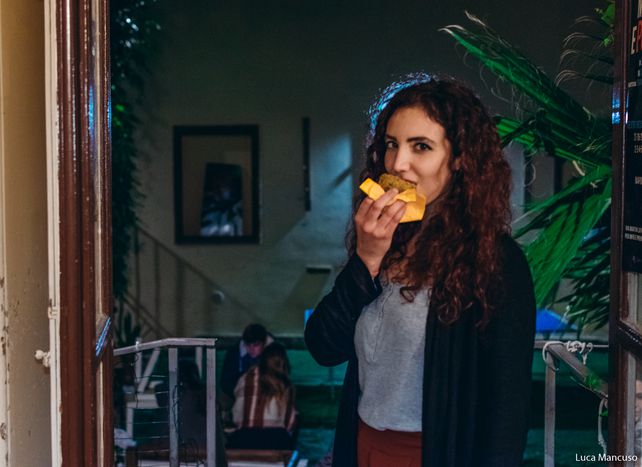 Image for Santa Lucia, l'arancina è femmina e solidale