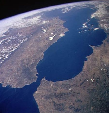 Image for Andreu Claret: “Sarkozy evita que muera el Proceso de Barcelona”
