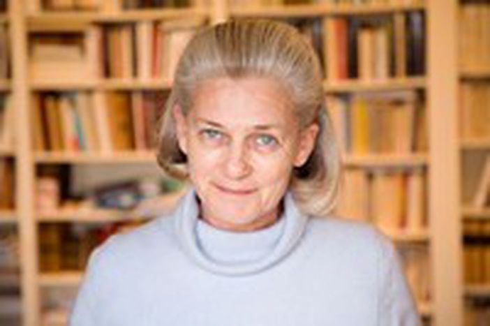 Image for Elisabeth Badinter : « Il faut du temps pour faire un homme »