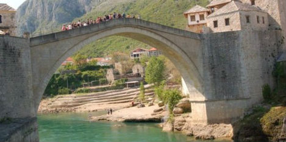 Image for Bosnia:connecting the dots