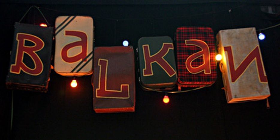 Image for Quand Bruxelles trafique avec les Balkans…