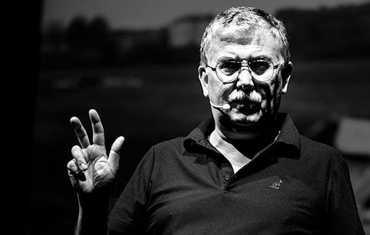 Image for pozostał tylko wgnieciony melonik 