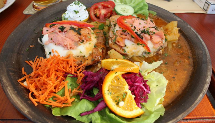 Image for What makes Czech dining?