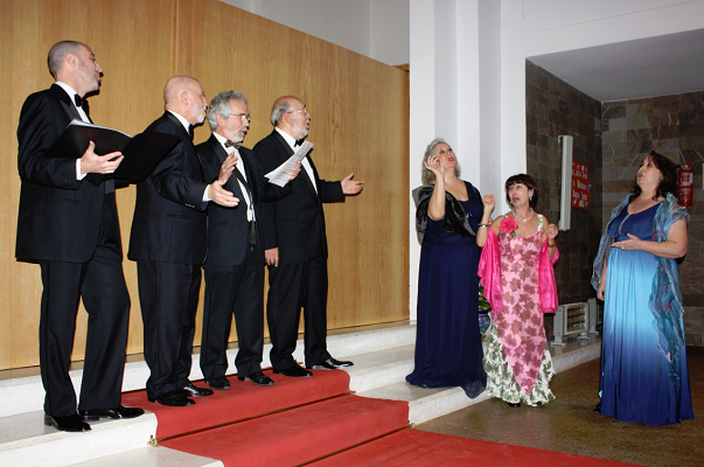 Image for IL BEL CANTO AL SERVIzIO DElLA SOLIDARIetÀ