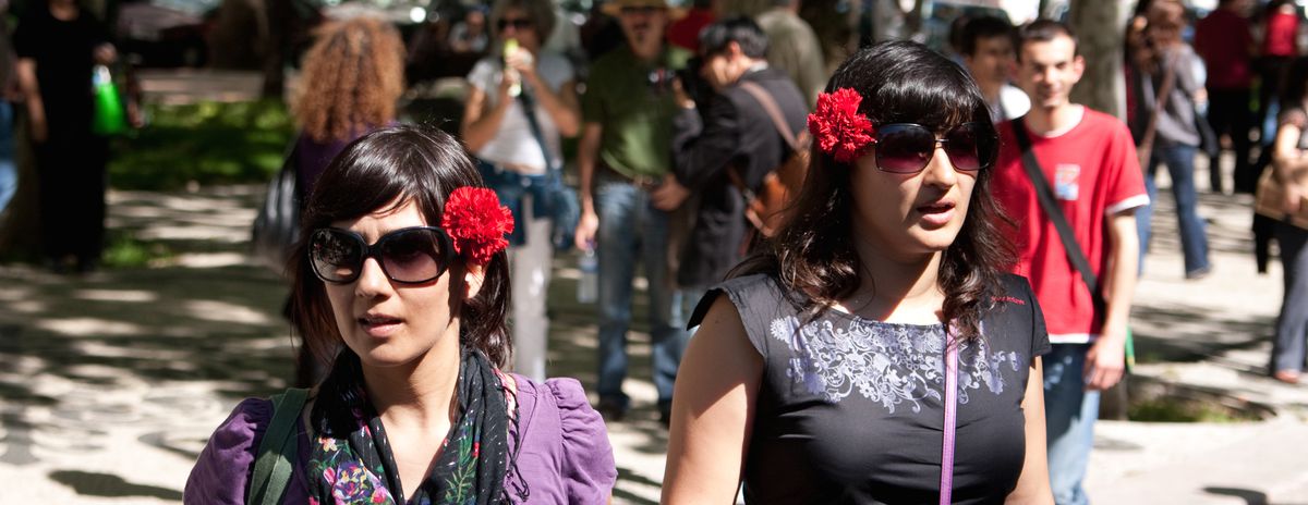 Image for Portugal : le parfum de la révolution des Oeillets  