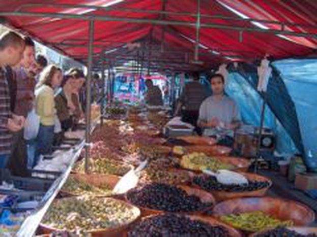 Image for Le dimanche matin? Direction le marché du Midi!